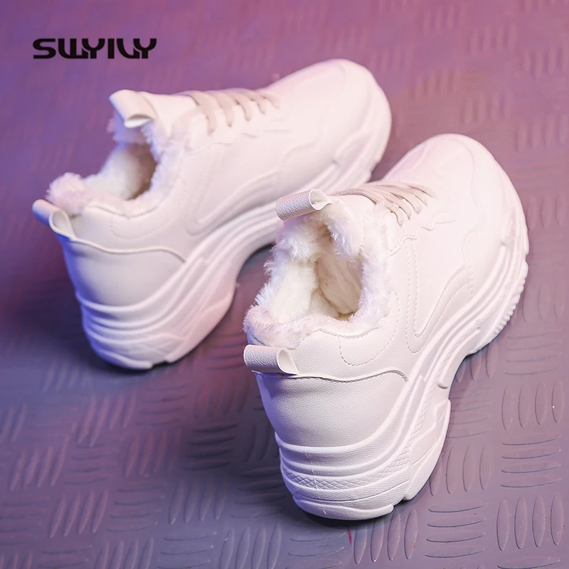 Comprar SWYIVY zapatillas de plataforma mujer 2019 nuevos zapatos de invierno mujer Zapatillas blancas zapatillas informales de estudiante de felpa cálido otoño papá zapatos de piel
