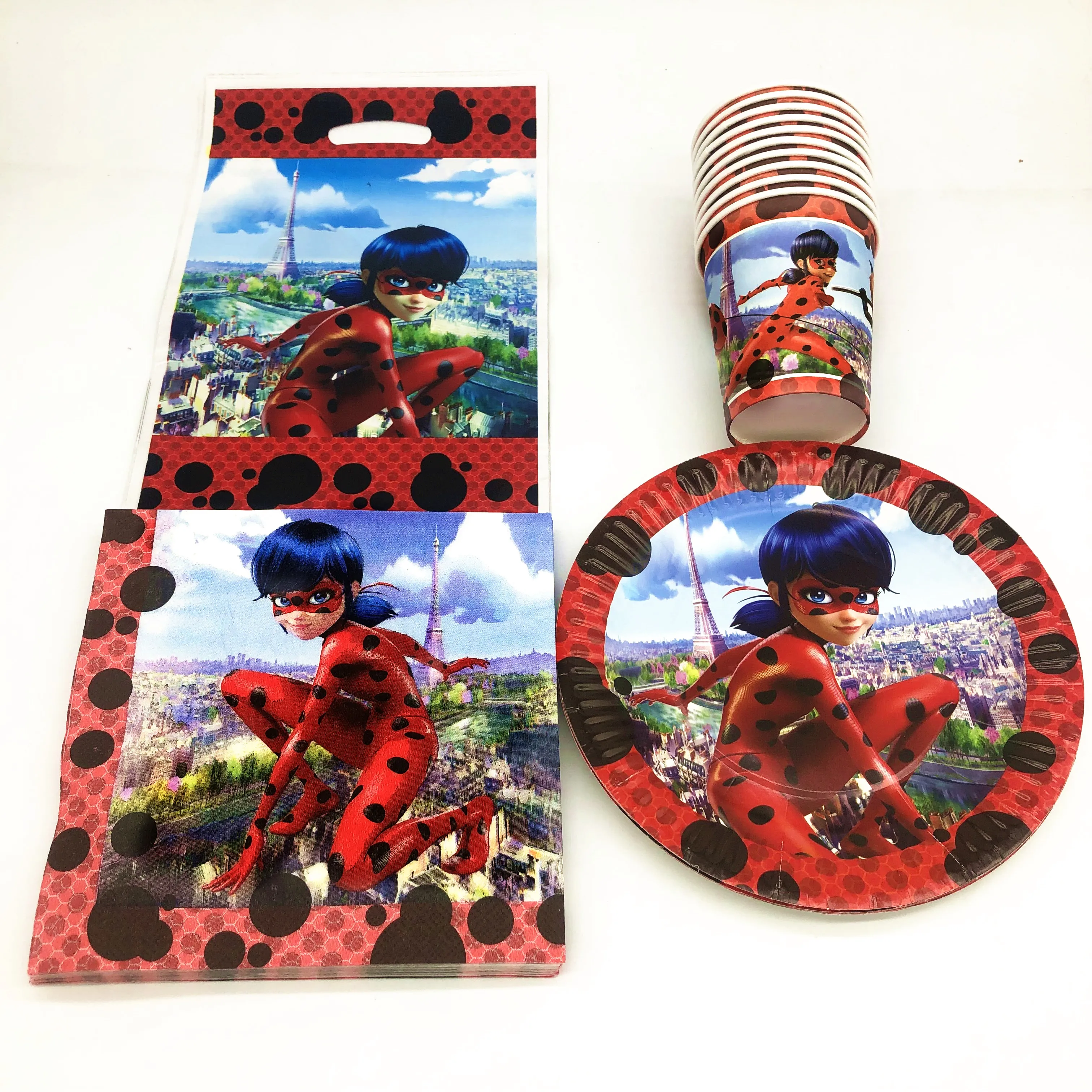 

50Pcs/lot Ladybug Theme kids Birthday Paper Plate Cup Napkin Candy Gift Bag Disposable Tableware Decoration Party Supplies