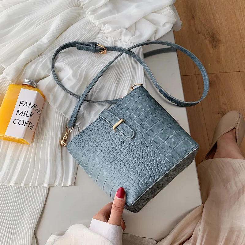 

Bucket Bag WOMEN'S Bag New Style 2019 Fashion Korean-style Versatile GIRL'S Shoulder Bag CHIC Fashion Textured Oblique Bag