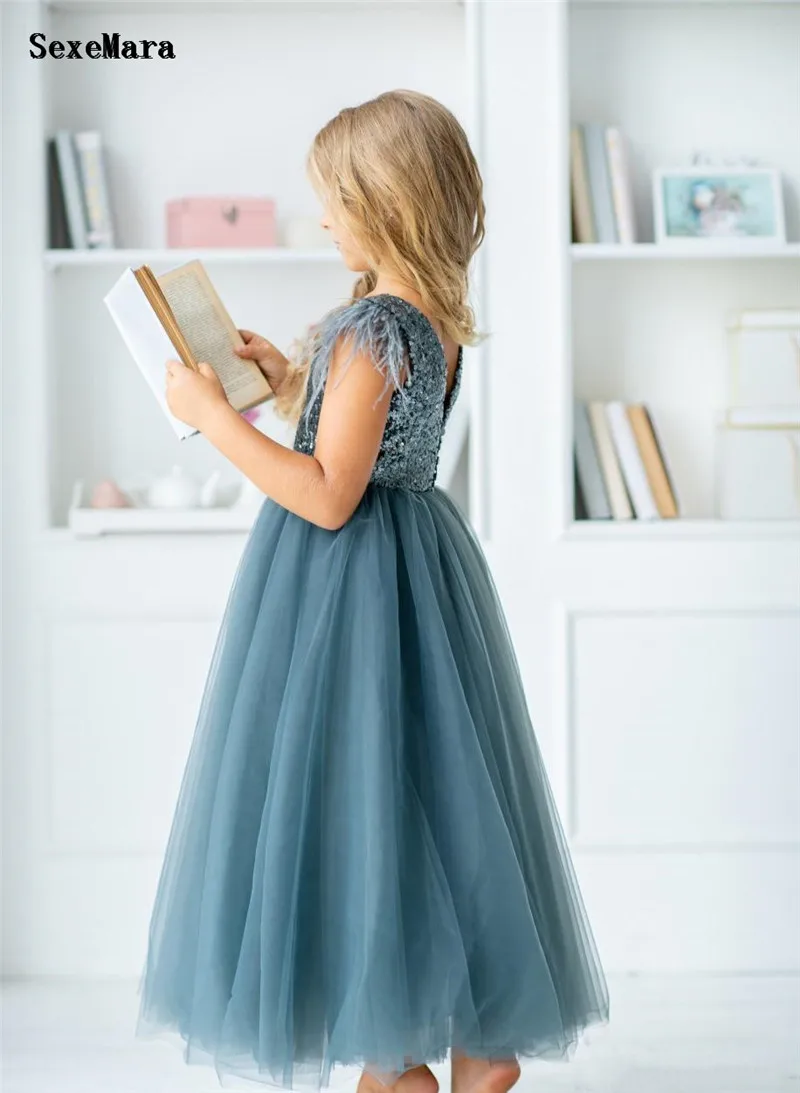 2020-cute-girls-pageant-dresses-sleeveless-feather-sequins-ankle-length-flower-girl-dresses-for-wedding-first-communion-gowns-custom-made (3)