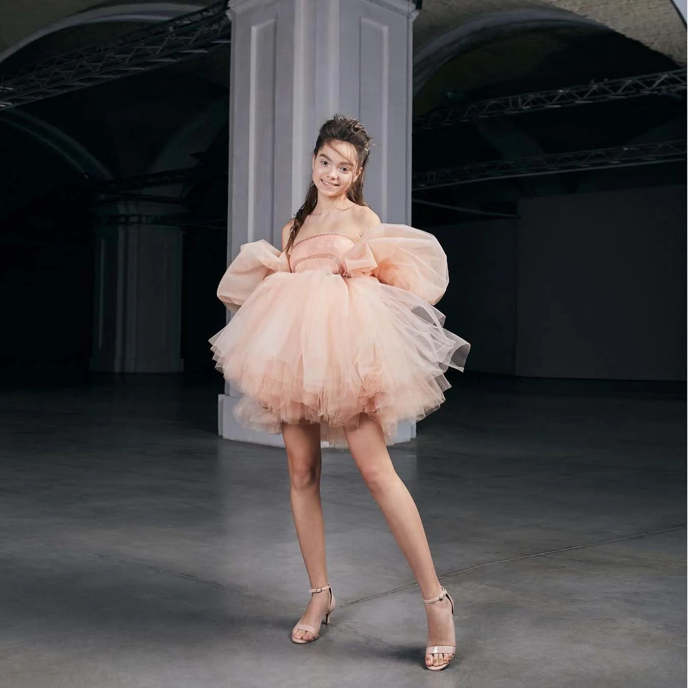 

Fashion Cute Pink Short Women Dresses Off The Shoulder A-line Mini Party Dress Ruffles Strapless Sweet Dress Plus Size
