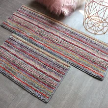 Водопоглощающий, противоскользящий и маслопоглощающий коврик с Цветной полоской в простой современной кухне противообрастающий и моющий воду