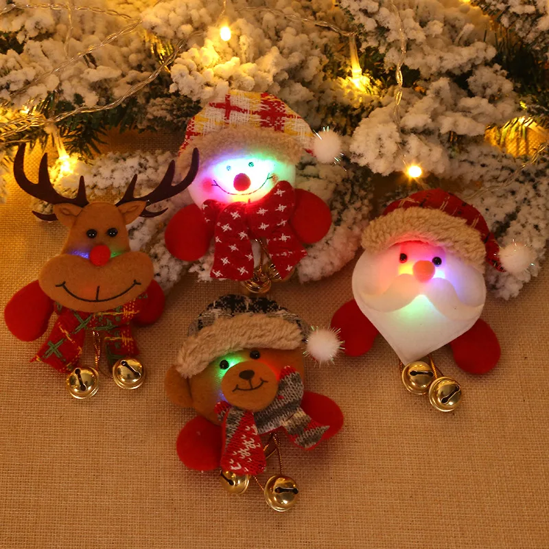 Рождественские Броши светодиодный светильник светящиеся булавки мультфильм Санта Клаус Снеговик Лось Олень с колокольчиками плюшевые значки брошь украшение Navidad