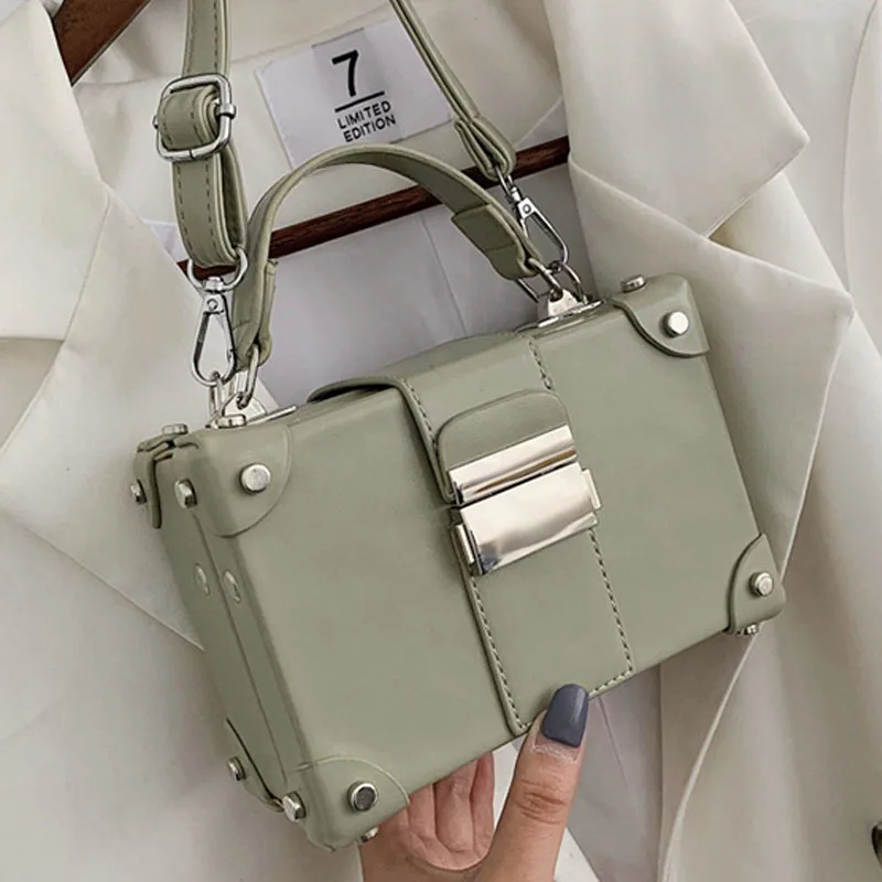 light green Модная женская сумка с заклепками, модные женские сумки-мессенджеры, маленькие квадратные сумки на плечо для девочек, женский набор сумок через плечо - Цвет: light green
