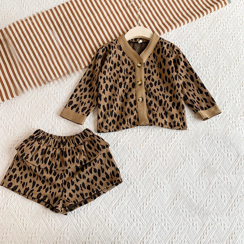 Г., леопардовая куртка для девочек+ шорты, Детский костюм из 2 предметов для девочек, наряд на День Благодарения одежда для маленьких девочек осенний комплект одежды для малышей - Цвет: Хаки