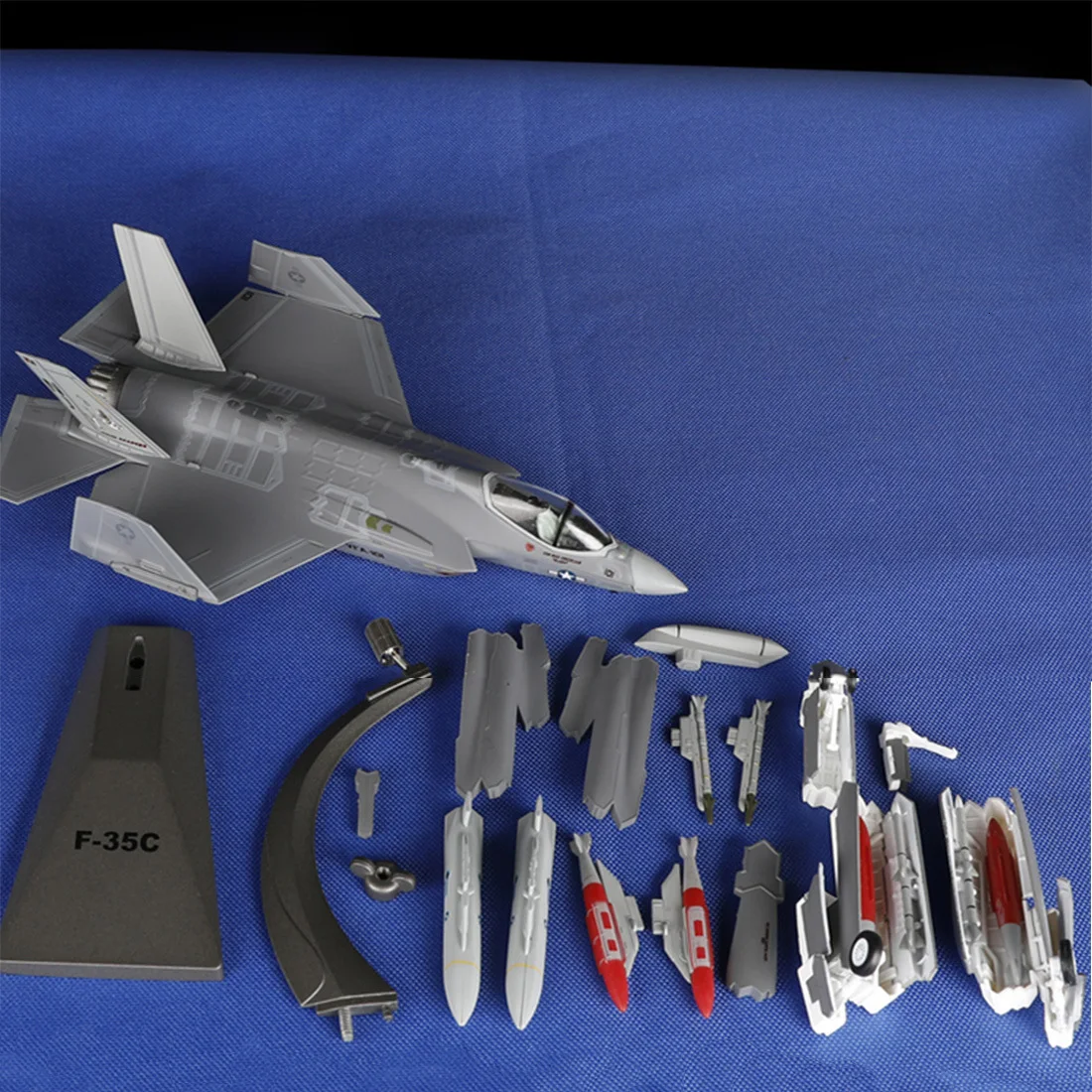 Rowsfire 1: 72 F35b сплав Перевозчик Модель военная модель молнии модель самолета подарок игрушка орнамент для офиса Декор