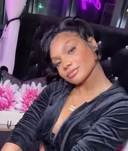 Pelucas de cabello humano brasileño suelto con frente de onda de encaje profundo para mujeres negras, prearrancado, 360, peluca con cierre de encaje Remy 4x4