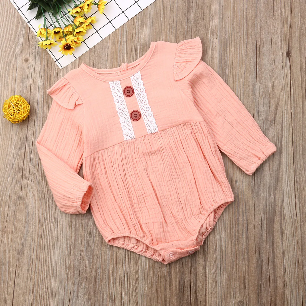 Emmababy Одежда для новорожденных девочек, кружевной комбинезон в стиле пэчворк с длинными рукавами и пуговицами и оборками, боди