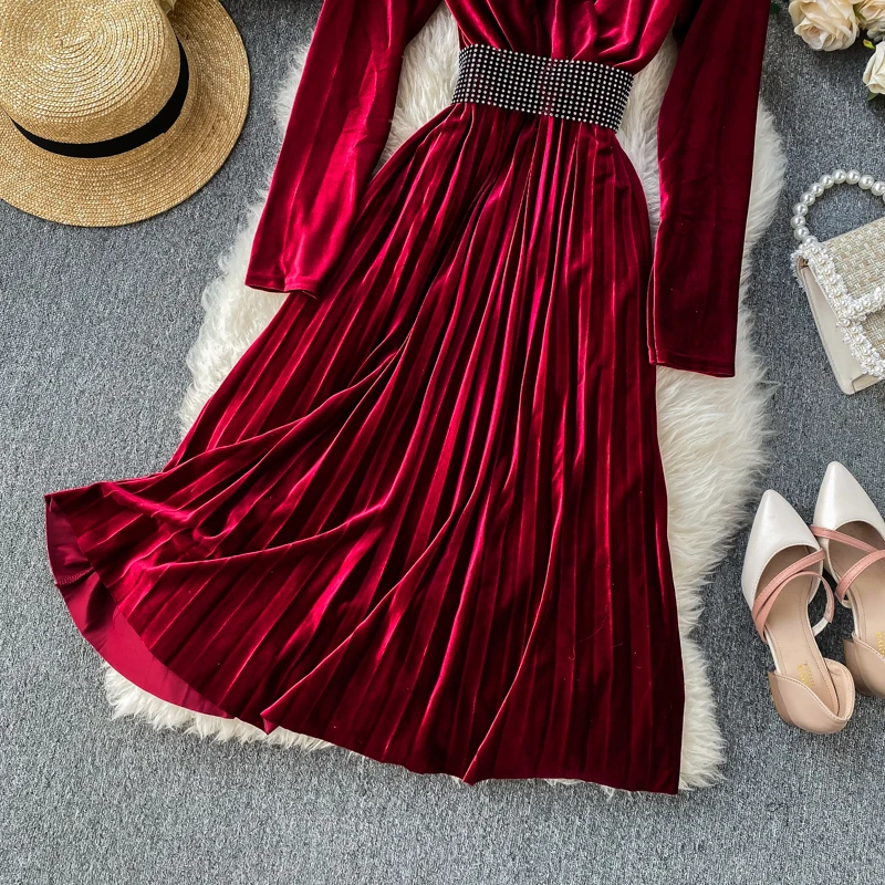 YuooMuoo красное бархатное винтажное платье с v-образным вырезом, женское элегантное приталенное облегающее черное Плиссированное длинное платье в стиле ретро, женское Макси-платье