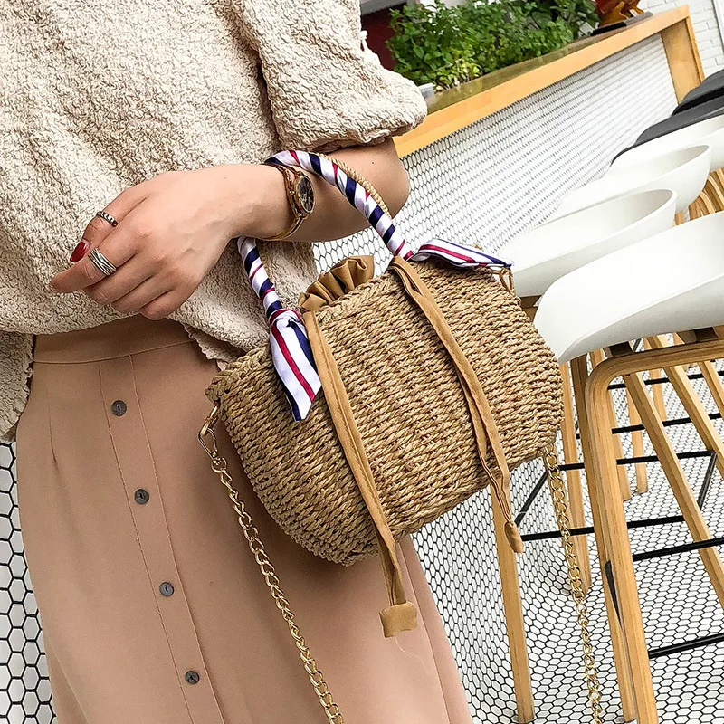 

2019 New egg basket straw silk scarf decoration Hawaiian style single shoulder slanted women's bag