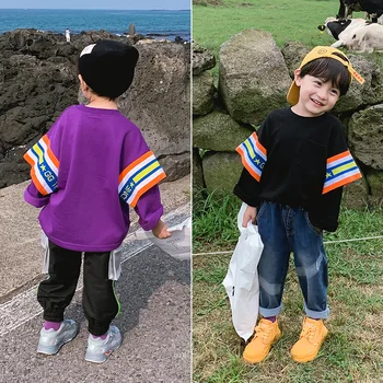 

Children's sweater boy 2019 autumn new boy stitching sleeve shirt baby long-sleeved round neck foreign gas T-shirt