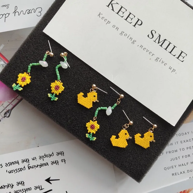 

2019 Korean Yellow Beaded Duck Flower Handmade Fall Winter Cute Women Dangle Drop Earrings Fashion Jewelry Accessories-JQD5-W4