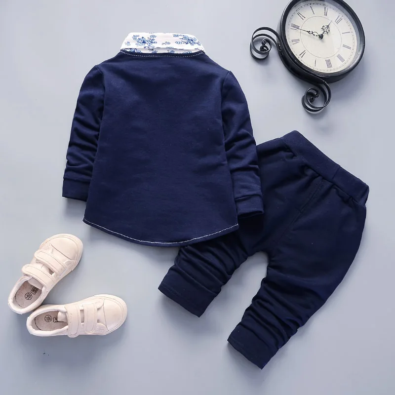 Осенний костюм джентльмена для маленьких мальчиков синие и белые фарфоровые штаны с длинными рукавами комплект из 2 предметов для малышей 0-5 лет