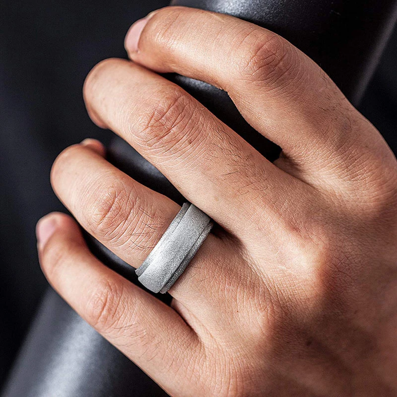 Men&women nový muži silikon kroužky 7-12 rozměr hypoalergenní pružné muži svatební guma kapel 8mm jídlo grade silikon prst prsten