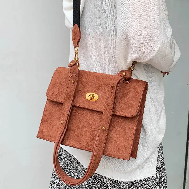 

Casual Matte Pu Small Flap Bags Women Shoulder Bags Fashion Metal Buckle Messenger Bag Retro Composite Tote Ladies Crossbody Bag