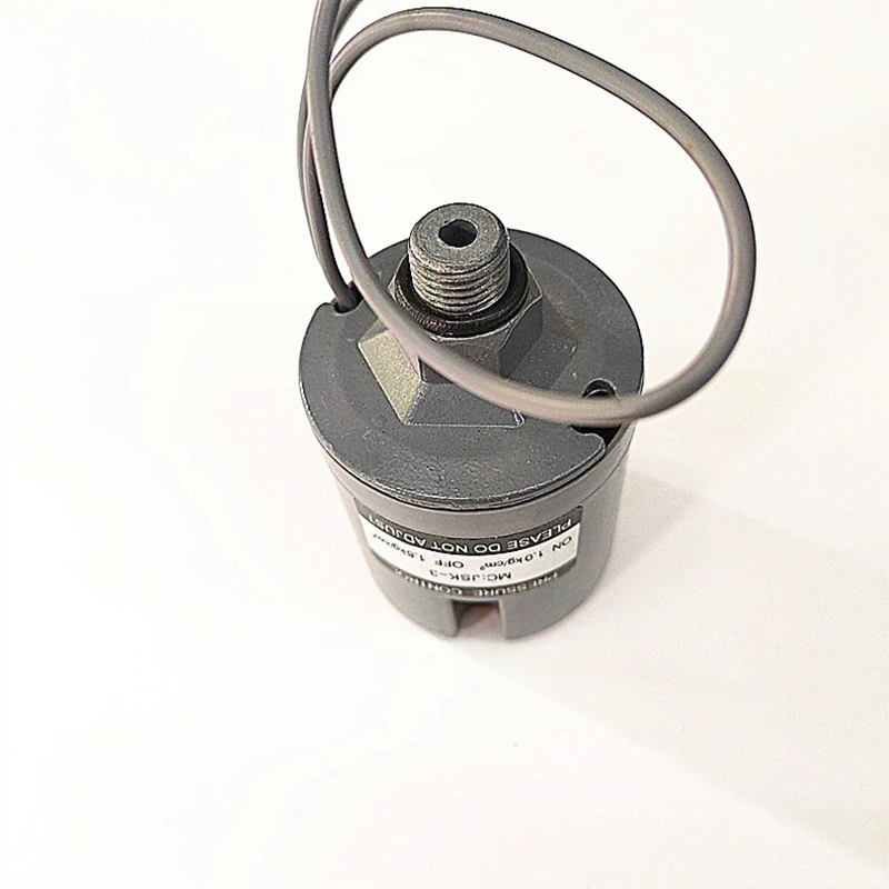 Regulador de presi�n de la bomba de agua mec�nica ajustable interruptor de presi�n autom�tico DN8 DN10 rosca hembra macho