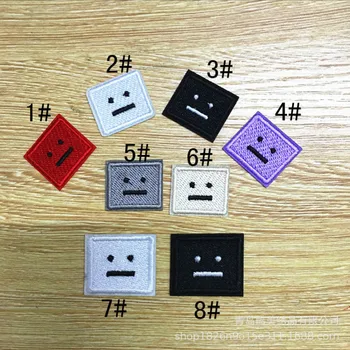

50pcs/lot Embroidery Patches Clothing Accessories Heat Transfer Badge Iron Clothes Small Square Smiling Face Decals