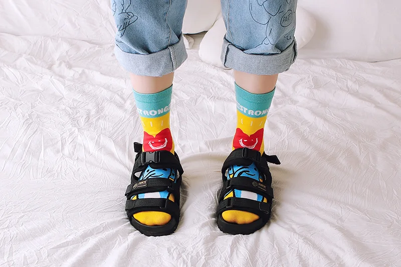 Autumn Winter New Design Women Socks Funny Sock Cotton Cartoon Animal Jacquard