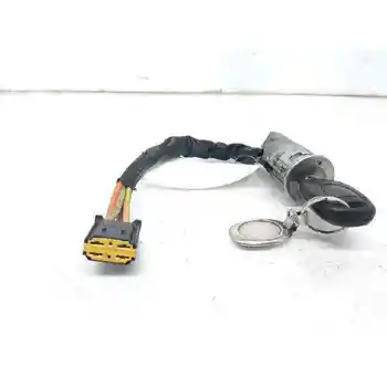 

7701471220 SWITCH BOOT RENAULT CLIO II PHASE II (B/CB0)