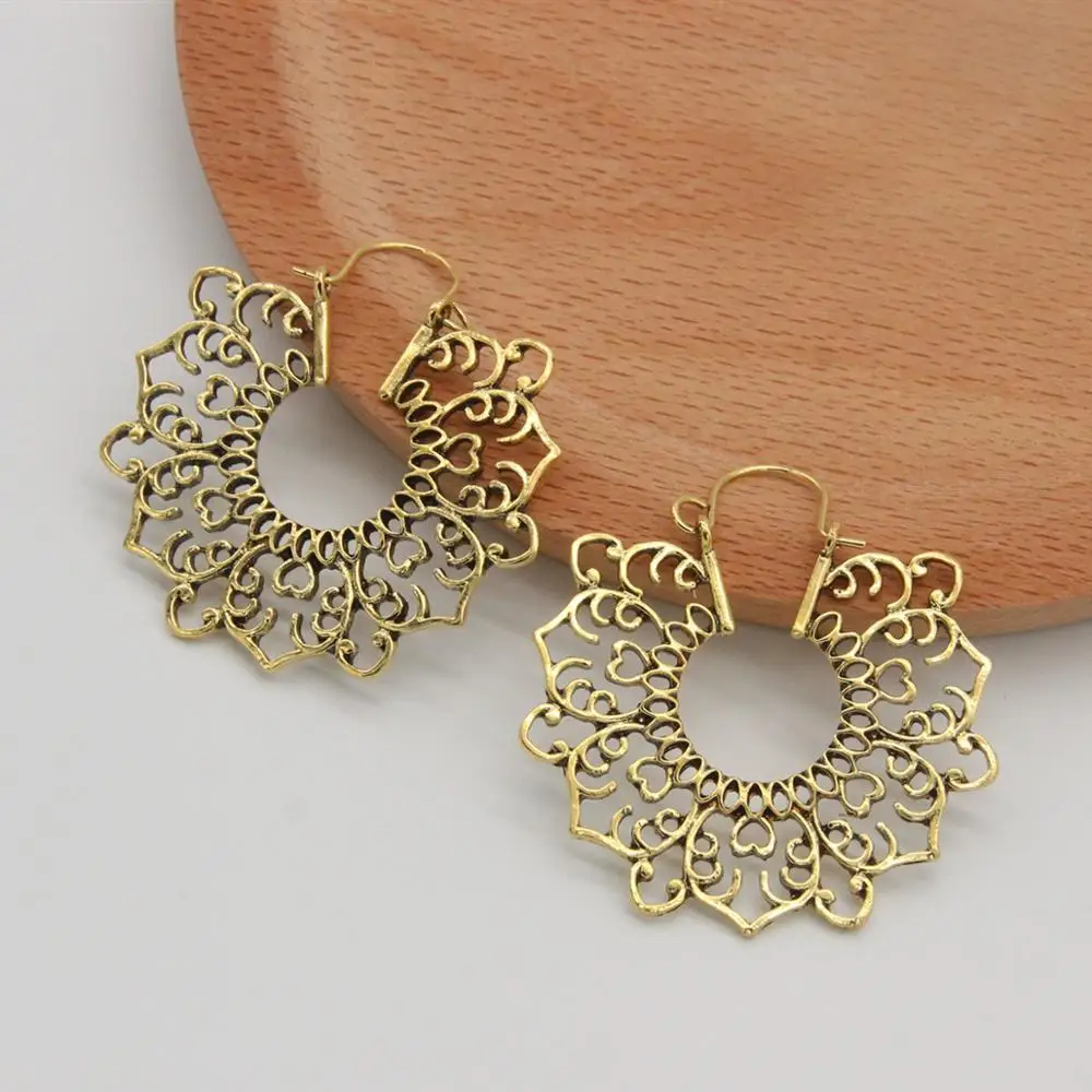 Tribal Earrings ES15 Gypsy Earrings Indian Earrings Statement Earrings Ethnic Earrings Silver Earrings Silver Spiral Earrings