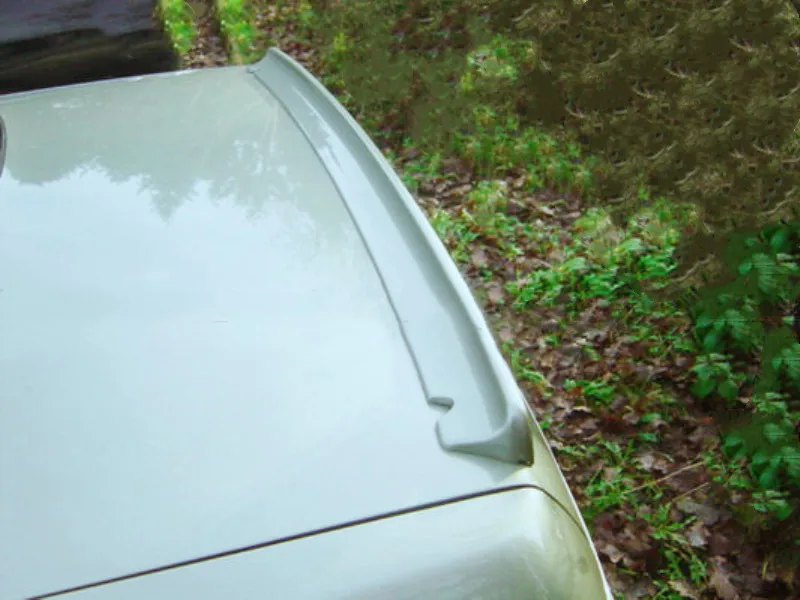 R32reartrunkspoiler (4)