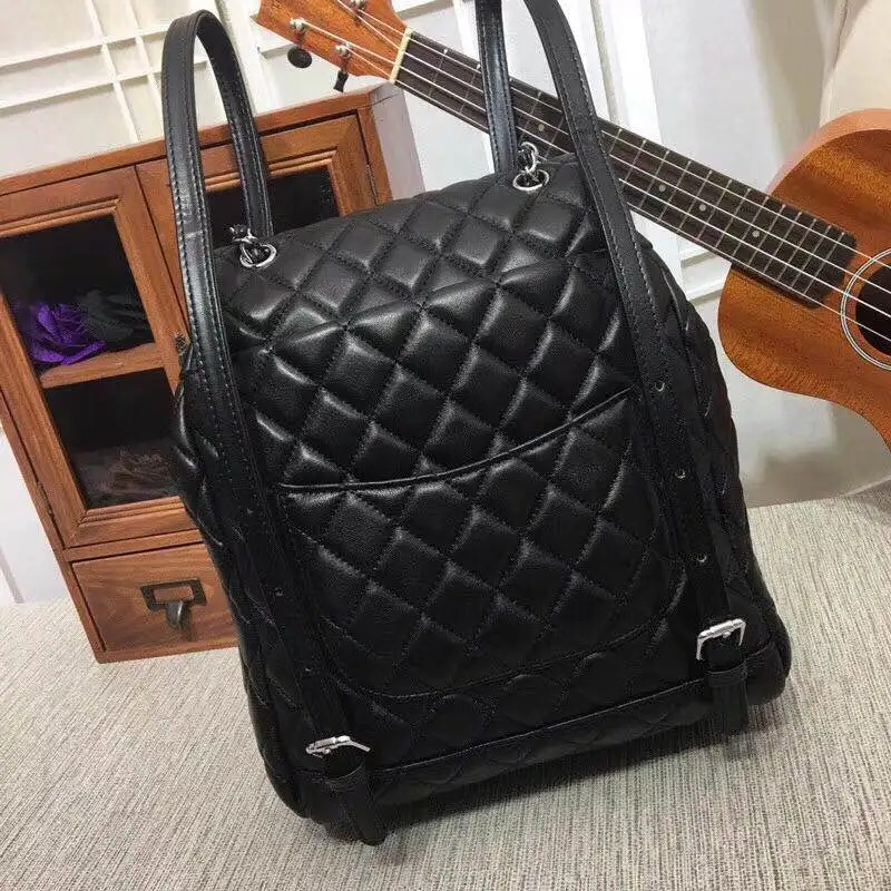 

Famous Brand Designer sheepskin Diamond Pattern Cowhide Backpack for Women Classical High Capacity Travel Bag Daily Knapsack