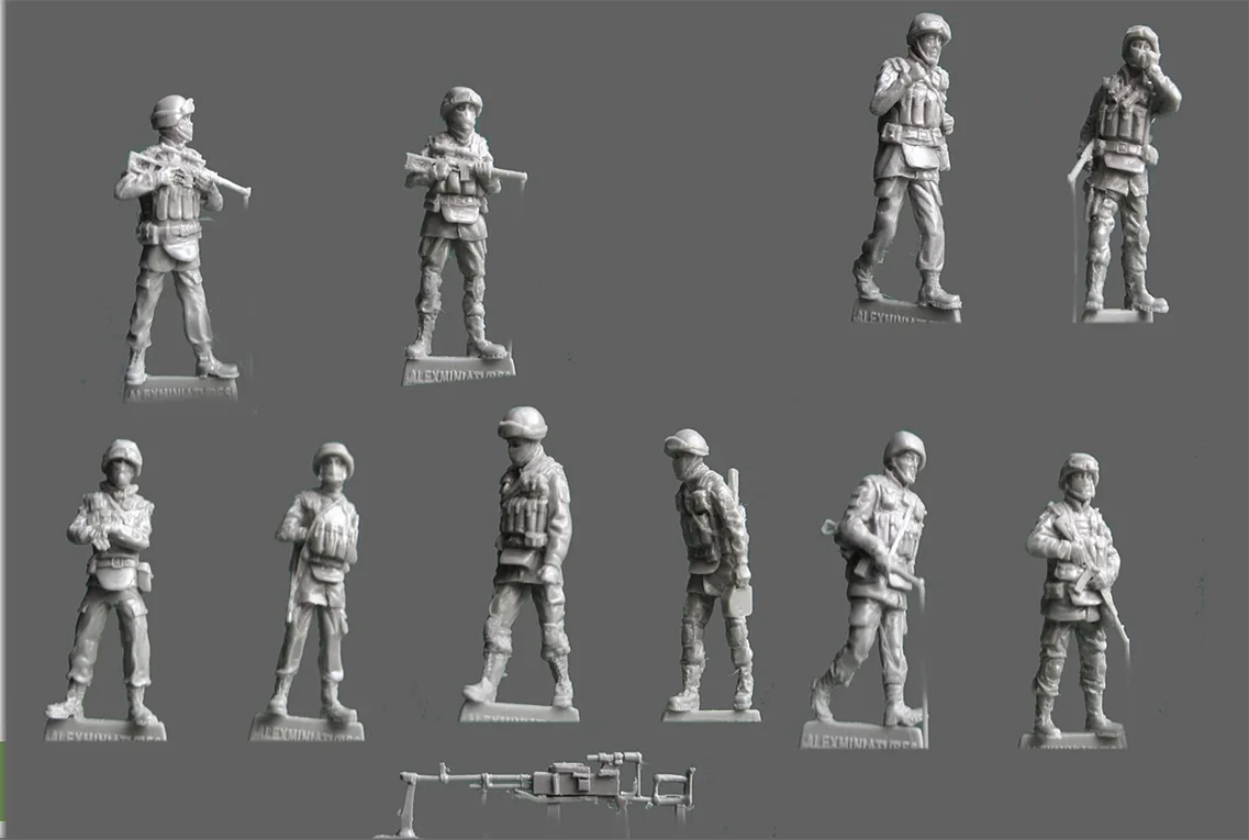 Resin Figure Model Kit 1/72 WWII German Medical And Soldiers Unassembled Toys