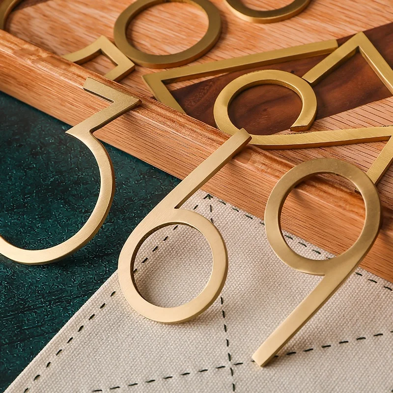 100 шт упаковка, 8 см высокие металлы цифры для бронзовых номера комнаты/сделаны из твердой латуни/вырезанные Буквы