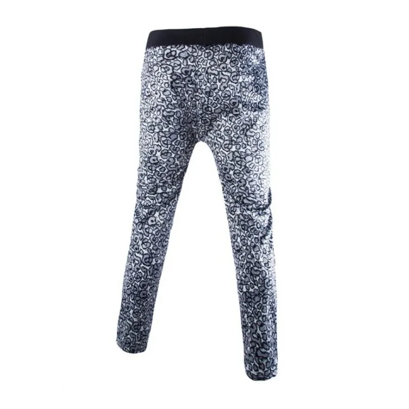 TIM0403165239_conew1