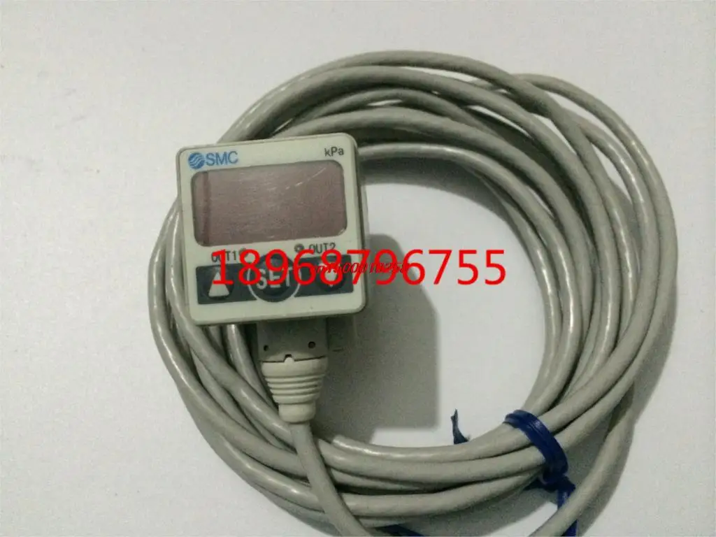 

FREE SHIPPING ISE40-T1-22 Pressure switch digital display pressure sensor