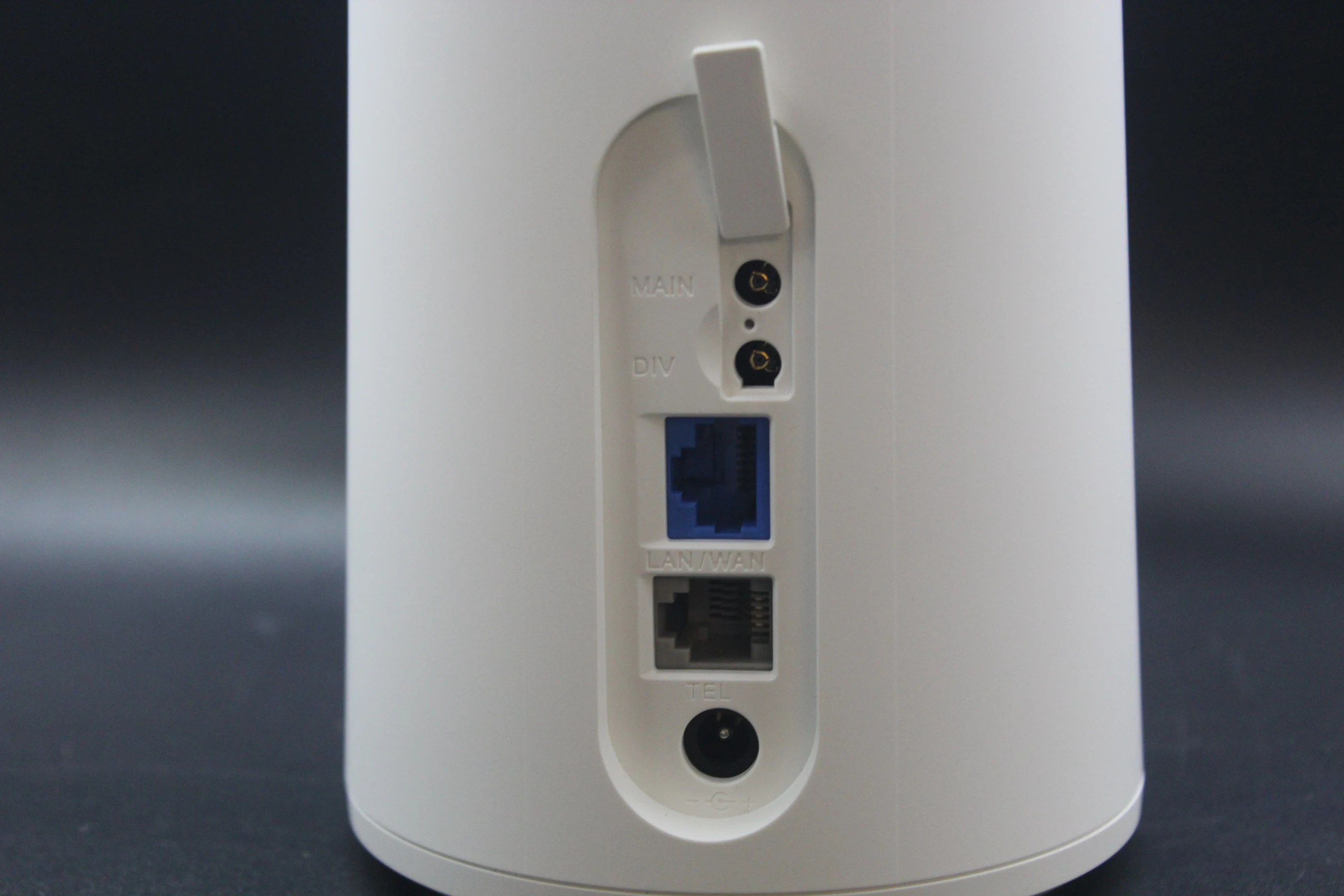 Разблокированный huawei B528 B528s-23a с антенной 4G LTE CAT6 300 Мбит/с CPE маршрутизатор с слотом для sim-карты PK B525, E5186, E5172, B310