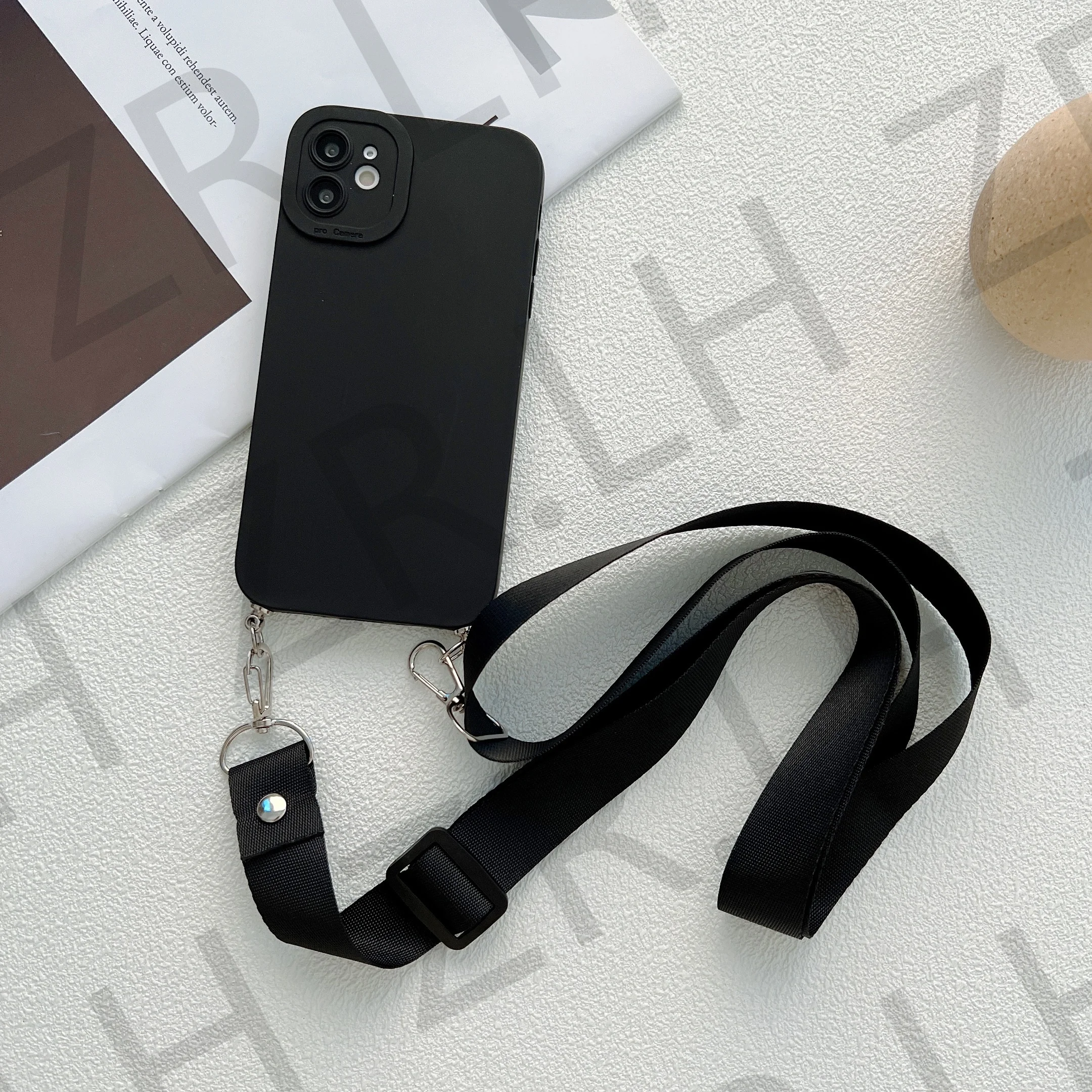 Elegant Crossbody Necklace Lanyard Phone Case with Chain and Silica Gel TPU Cover