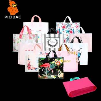 

Gift Clothe Cosmetic Printing Pattern LOGO Plastic Fashion Hand Bag Organ Widen Bottom Box Shoe Store Shopping Woman's Wear Doll