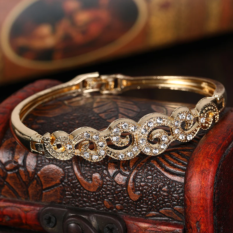 Bracelet En Argent Massif Ethnique – Bijou Tunisien Authentique Et Chargé D'histoire