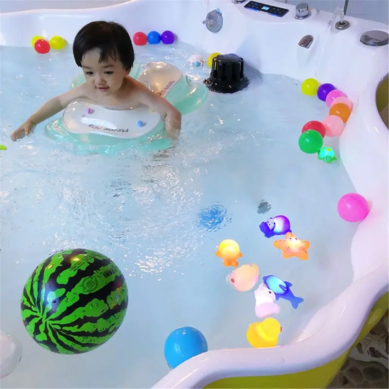 

Baby Water Flashing Floating Animals Dolphins Kids Automatic Led Lighting up Beach Play Toys For Children for the Bathroom Bath