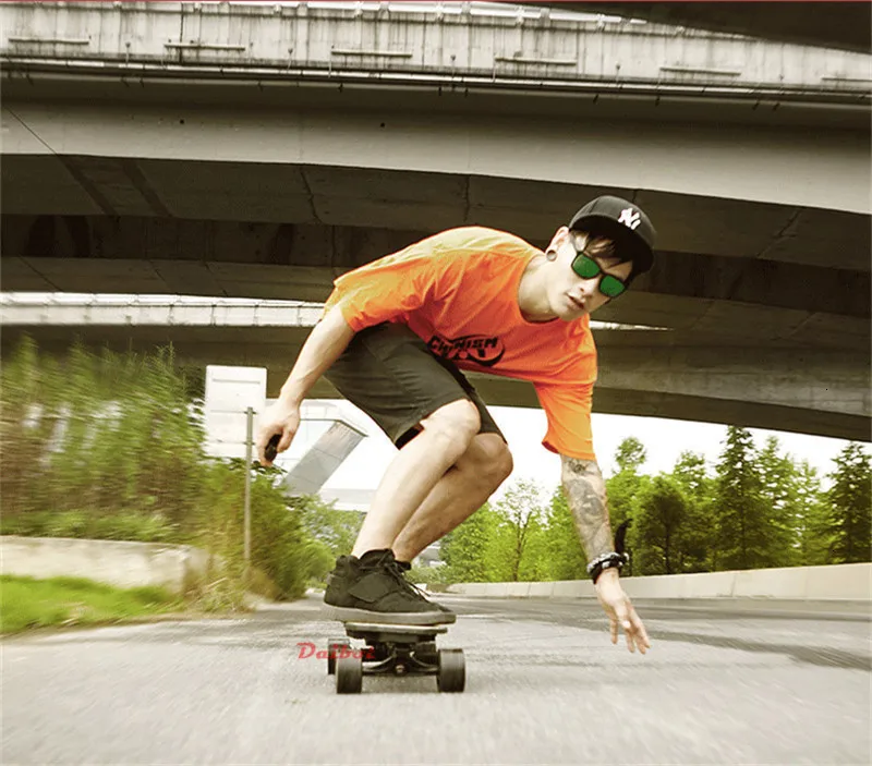 Daibot Four Wheel Electric Scooter Electric Scooters 500W 24V Foldable Electric Skateboard With Bluetooth Speaker For Adult      (10)