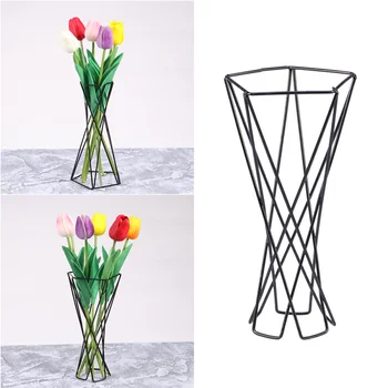 

2pcs Air Plant Holder Geometric Durable Iron Hollow Air Plant Display Stand Table Decoration