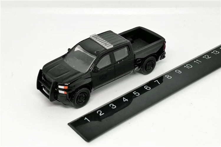 Greenlight 1: 64 Chevrolet Silverado пикап черный без коробки
