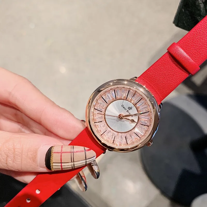 Красивые красные часы с ремешком из натуральной кожи для женщин Блестящие