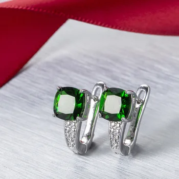 

Fashion Female Pendientes Earrings Silver color Green Dazzling CZ Zircon Heart Arrow Stud Earrings for Women Oorbellen
