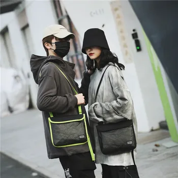 

2020 early spring new locomotive bag side bag Korean version of the new single shoulder messenger bag