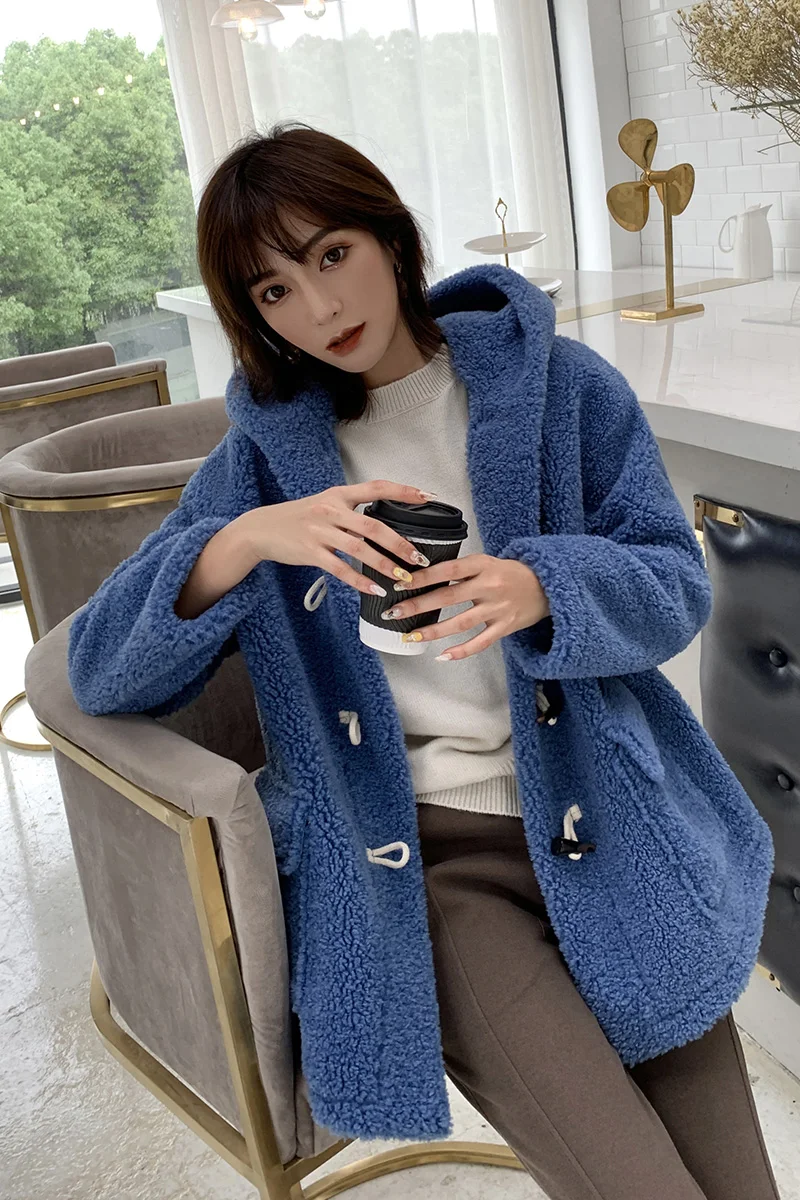 Handmade New design high quality long Wool Coat Hat collar Loose Thickening coat Short style Big button Pocket decoration