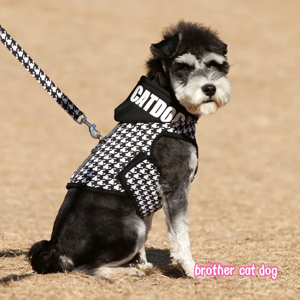 On Sale Clearance Pet Harness Hoodie With Leash Rope And Pet Collar Vest With Lead Sell Cheap Chest Strap For Puppies Small Cat