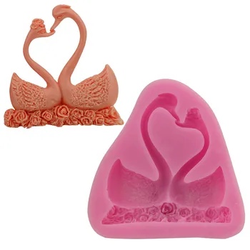 

1Pcs 3D Swan Shape Silicone Mold,Sugarcraft Chocolate cake Mould Candy Jelly Mousse Mold DIY Baking Decorating Tools Gadg