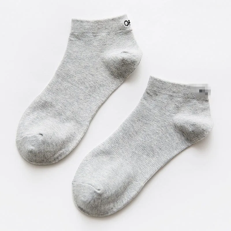Мужские хлопковые однотонные короткие носки с буквенным принтом, удобные дышащие повседневные мужские носки с абсорбцией пота, европейские размеры 40-44, Meias