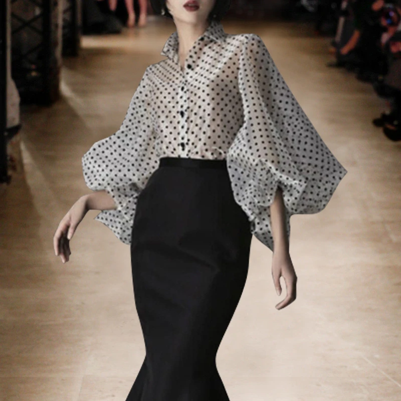 Ceny TWOTWINSTYLE Vintage Polka Dot długi rękaw bufka damskie topy i bluzki Plus rozmiar zwiewne koszule 2019 letnie ubrania damskie koreański