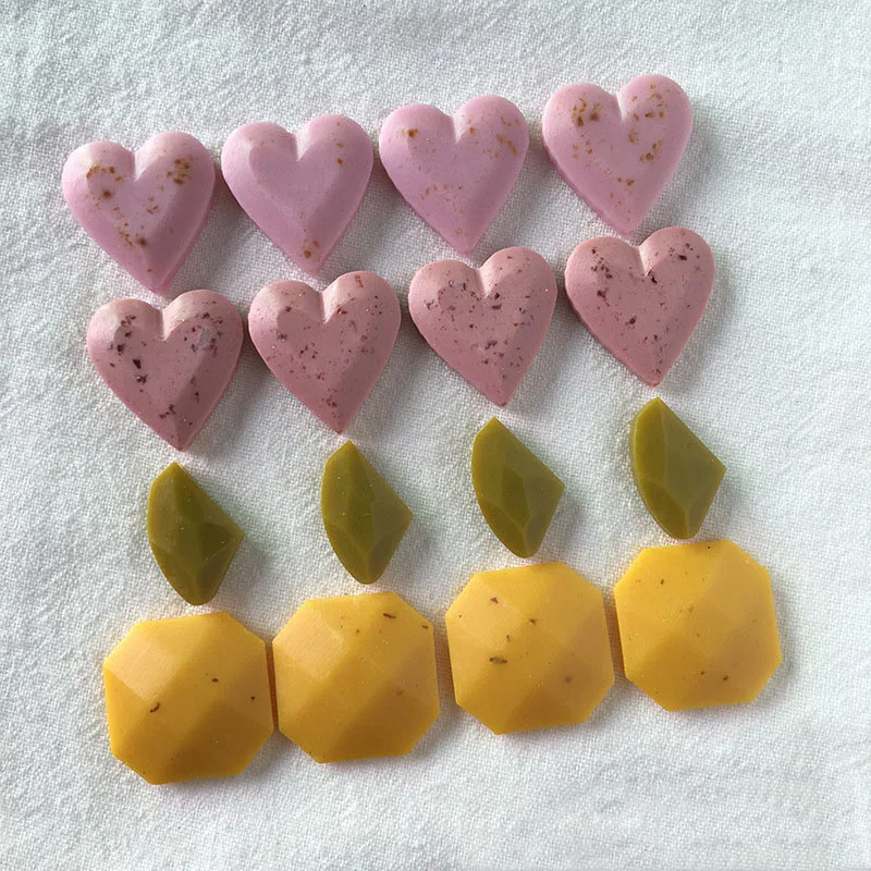 10314268127_2137497829