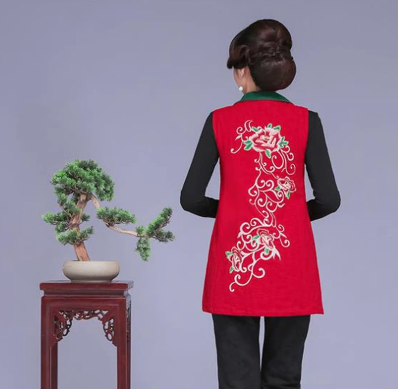 Qiudong/красный вышитый жилет для женщин среднего и старшего возраста, Национальный жилет, двухслойный жилет с длинными рукавами, повседневная женская одежда