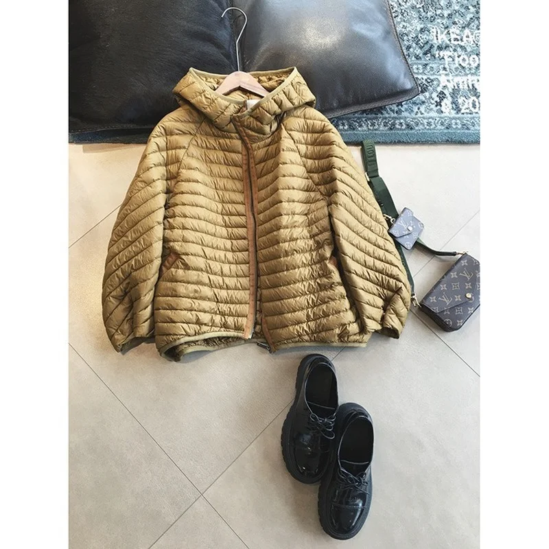 Lightweight Down Jacket Nylon Fabric 90% White Goose Down Padded Hooded Profile Thin Lightweight Down Jacket Women