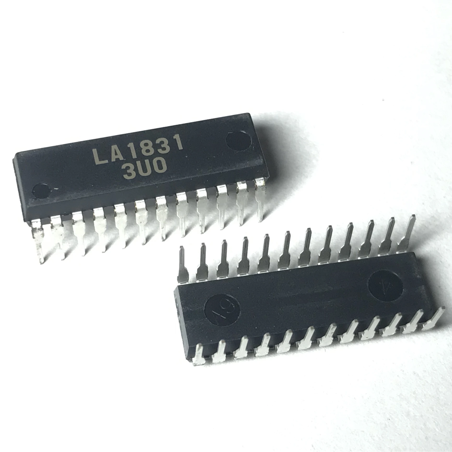 LA1831-E LA1831 A1831 DIP-24P 10 шт./лот